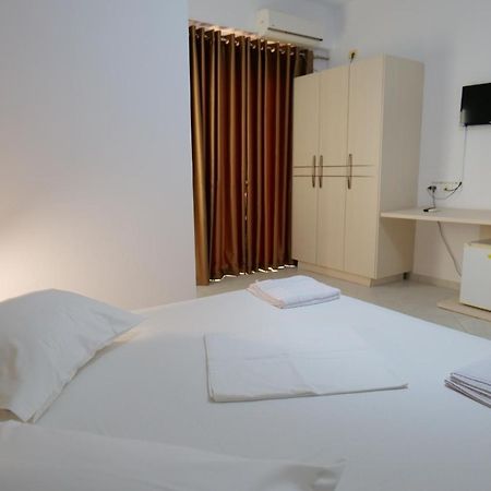 Saranda Inn Rooms & Apartments Zewnętrze zdjęcie